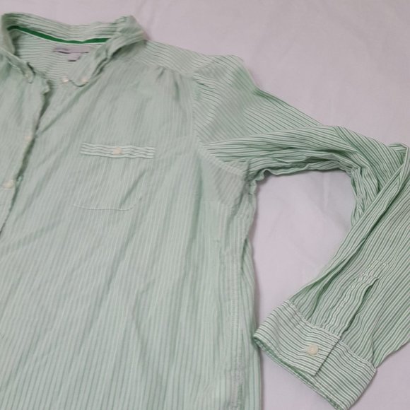 Old Navy  Women´s Button Down Shirt, Size XL - Picture 13 of 16